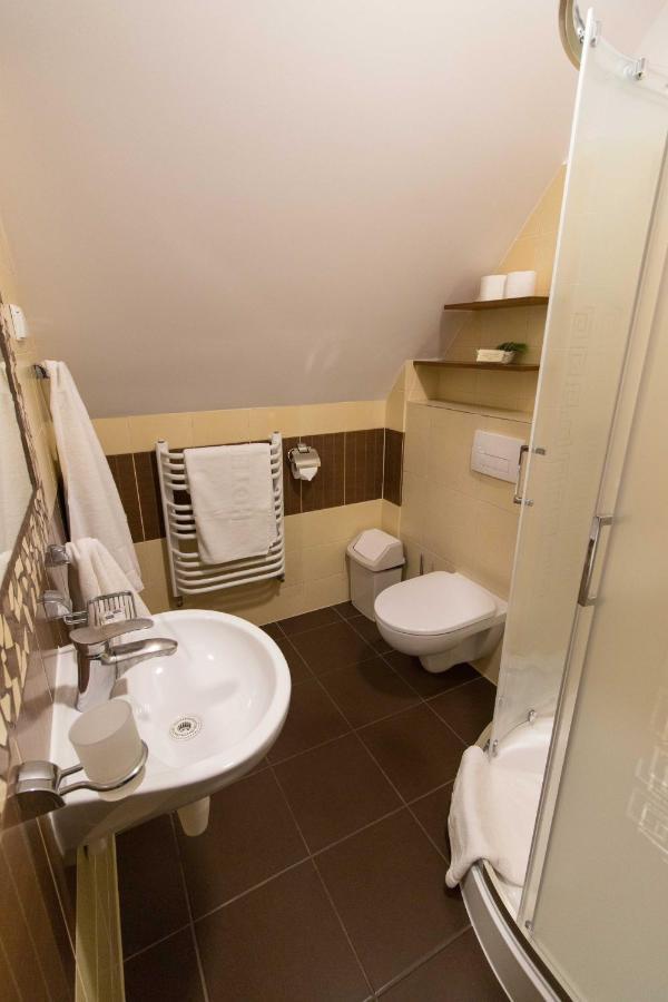 Hotel Osrodek Wypoczynkowy Iskra Piwniczna-Zdroj Zimmer foto