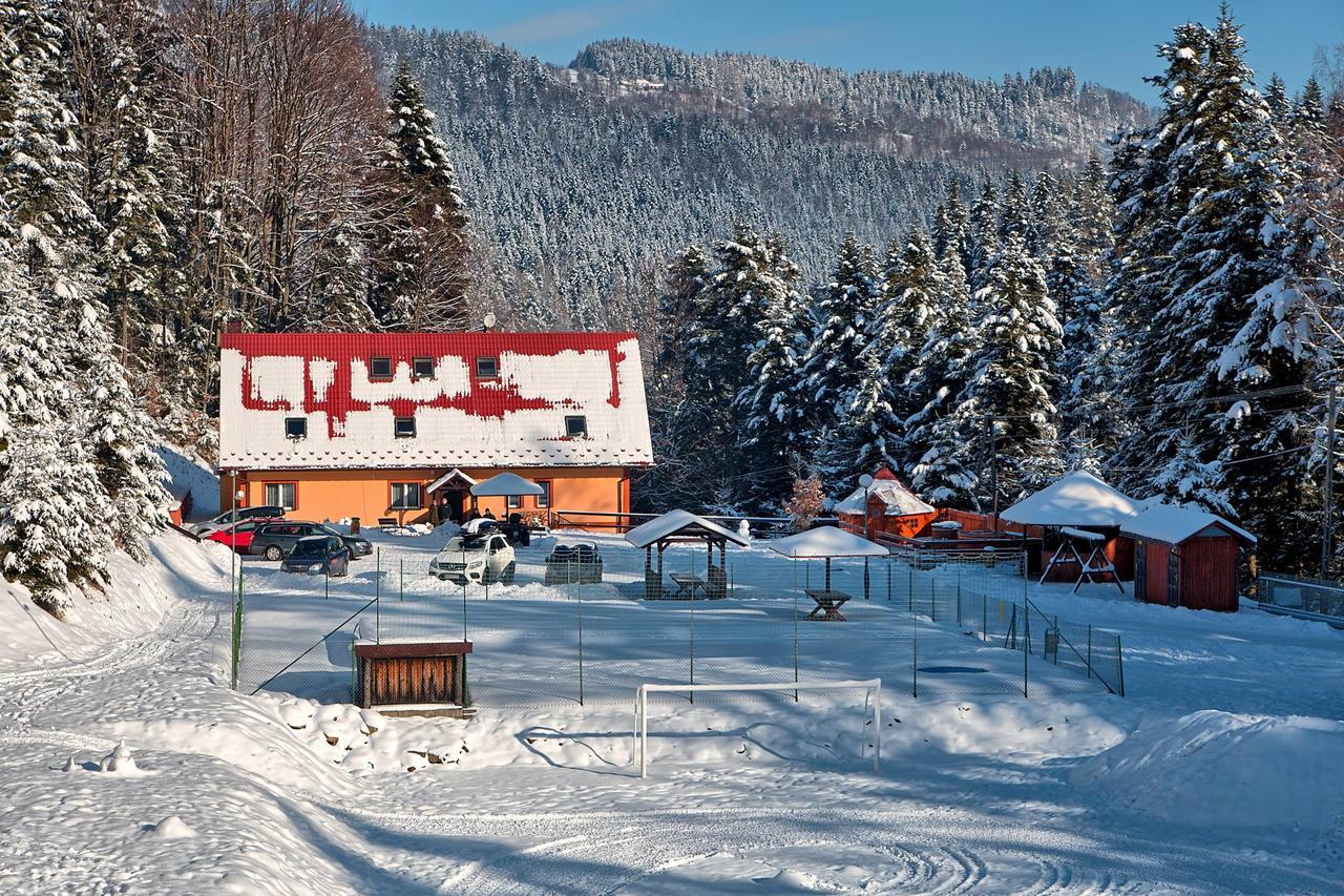 Hotel Osrodek Wypoczynkowy Iskra Piwniczna-Zdroj Exterior foto