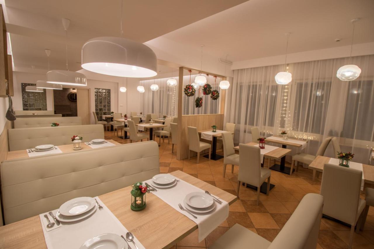 Hotel Osrodek Wypoczynkowy Iskra Piwniczna-Zdroj Exterior foto